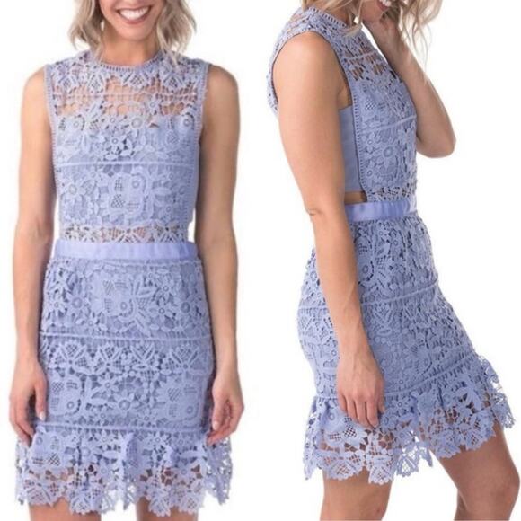 Romeo + Juliet Couture Dress Medium Lace Lilac Sleeveless Cutout - Picture 1 of 16